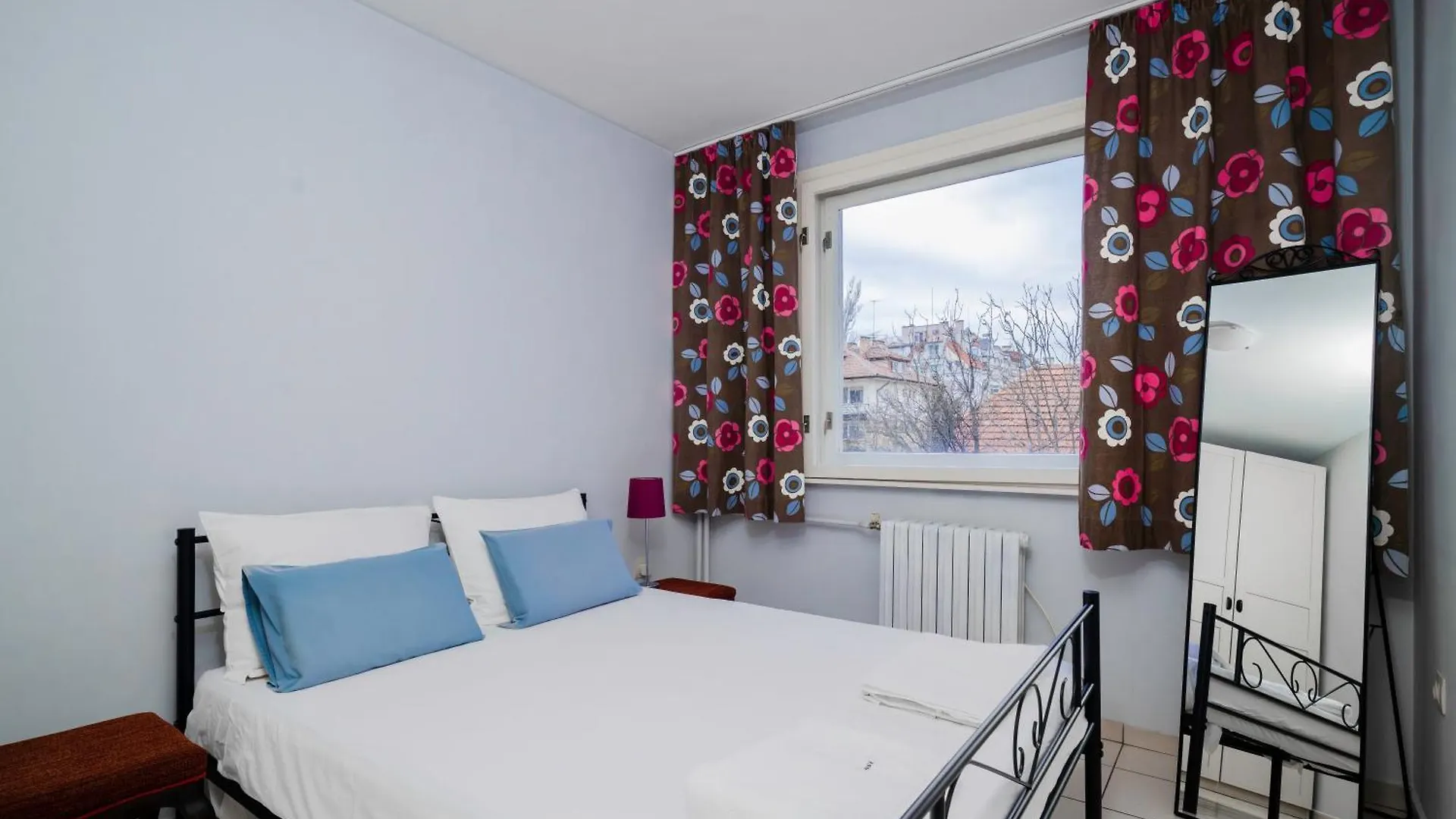 Colorful 2Bd Apartment Next To Serdika Center By Flat Mаnager Sofía